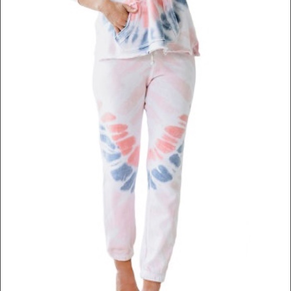 Cotton Blend Tie Dye Hoodie & Joggers set - Picture 10 of 14